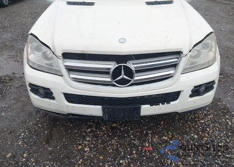 2009 Mercedes-Benz Gl 450 4Matic z USA, uszkodzony, nr VIN 4JGBF71E79A483550